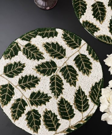 Green Leaf Vine Pattern Round Beaded Placemat